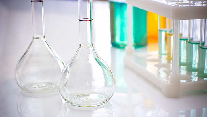 Extração de laboratórios