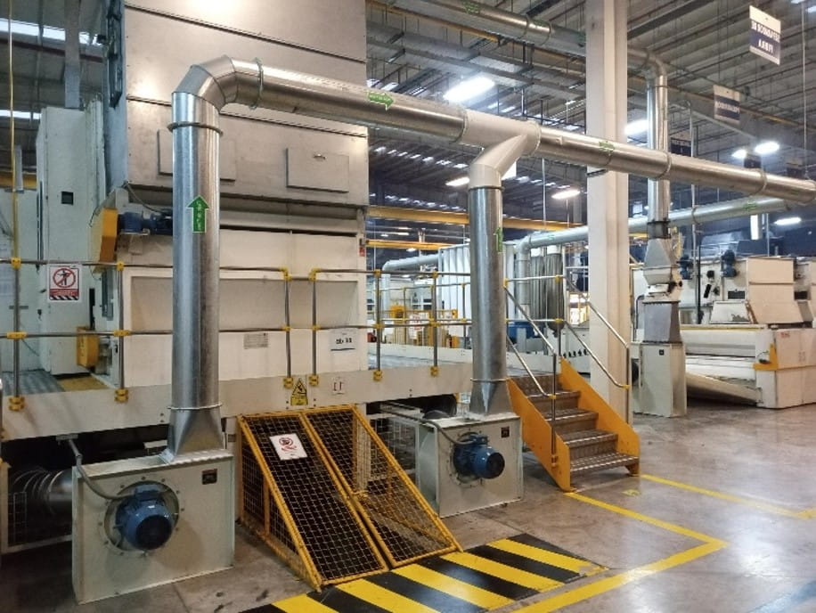 Colector de polvo de fibras de poliéster